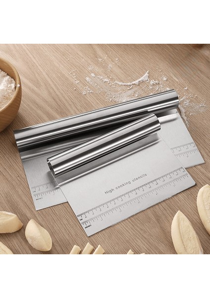 12X22CM Tarzı Paslanmaz Çelik Şehriye Bıçağı Kek Kazıyıcı Ölçekli Pasta Kesiciler Pişirme Kek Pişirme Hamur Kazıyıcı Pişirme Aksesuarları (Yurt Dışından) fiyatları