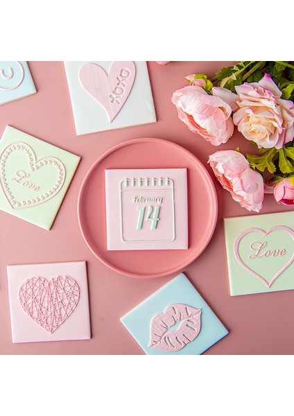 QA1072 Tarzı Karikatür Dudak Itiraf Aşk Mektubu Kurabiye Kesici Sevgililer Günü Bisküvi Kalıp Sevgilisi Çift Düğün Dıy Fondan Akrilik Kalıp 2023 (Yurt Dışından) fırsatları