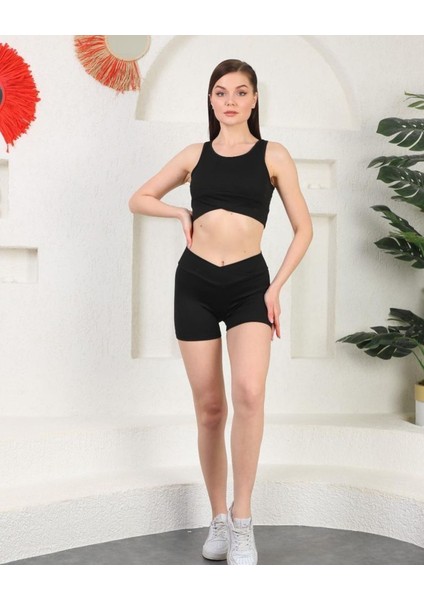 Fitilli Büstiyer ve Şort Spor Takım