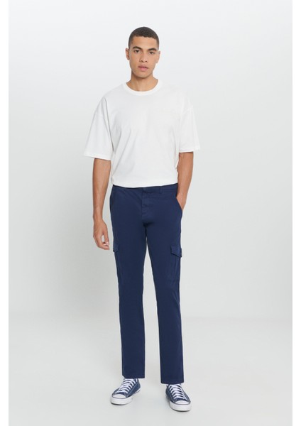 Erkek Lacivert Ekstra Slim Fit Dar Kesim Kargo Cepli Pamuklu Esnek Pantolon modelleri