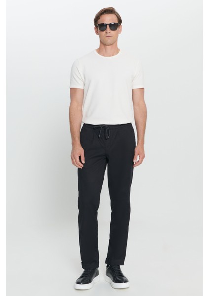 Erkek Siyah Comfort Fit Rahat Kesim Yan Cepli Pantolon