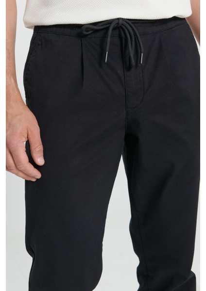 Erkek Siyah Comfort Fit Rahat Kesim Yan Cepli Pantolon