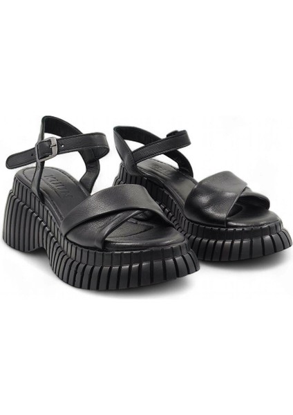 K1310102 Günlük Ayakkabı Siyah indirimleri