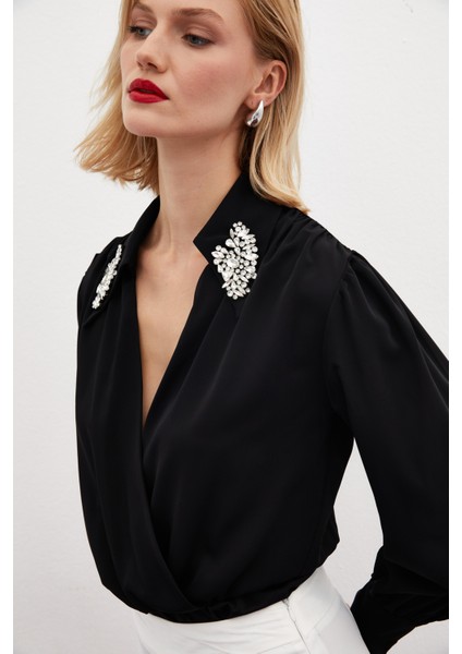 Aksesuar Detaylı Bodysuit Bluz - Siyah