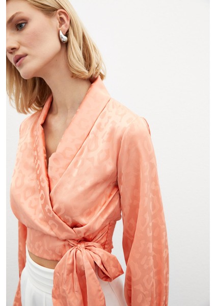 Yan Kuşaklı Saten Bluz - Somon fırsatları