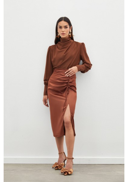 Büzgü Detaylı Saten Etek - Kahve fiyatları