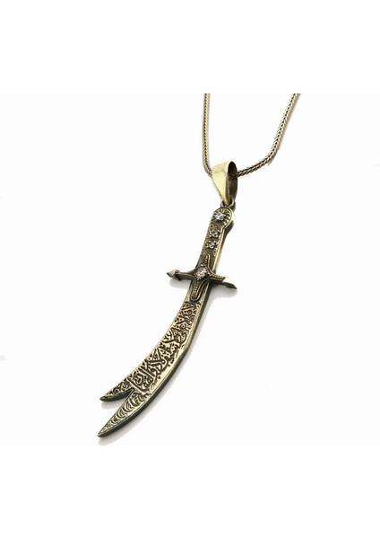 925 Ayar Gümüş Zirkon Taşlı Işlemeli Zülfikar Kılıcı Kolye fırsatları