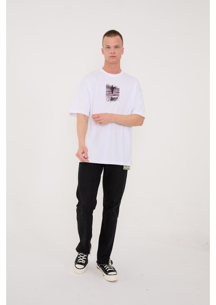 Charlie Chaplin Beyaz Nakışlı Unisex T-Shirt modelleri