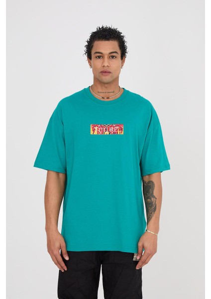 Halı Motifli Deniz Mavisi Özel Nakışlı Oversize T-Shirt fiyatları