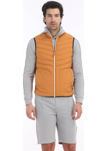 Turuncu Regular Fit Dik Yaka Casual Dokuma Spor Yelek fiyatları