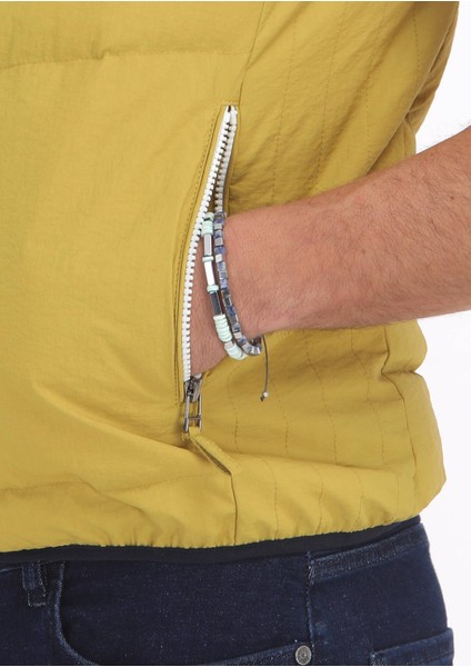 Sarı Regular Fit Dik Yaka Casual Dokuma Spor Yelek fırsatları