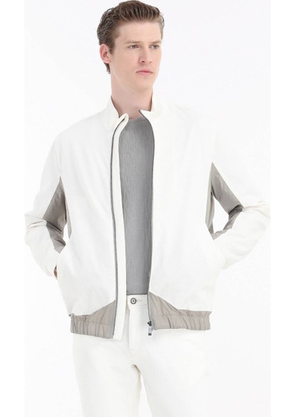 Beyaz Regular Fit Dik Yaka Casual Dokuma Mont modelleri
