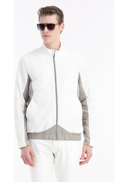 Beyaz Regular Fit Dik Yaka Casual Dokuma Mont fırsatları