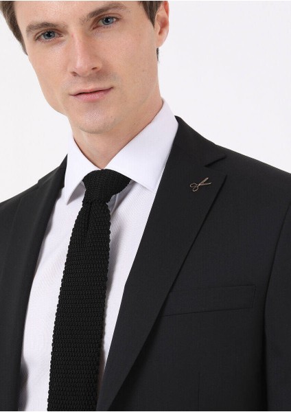 Siyah Düz Modern Fit %100 Yün Takım Elbise fiyatları