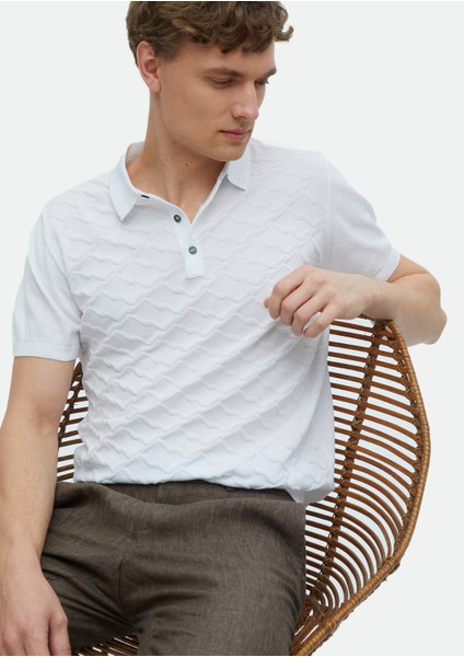 Beyaz Polo Yaka Jakarlı %100 Pamuk Triko modelleri