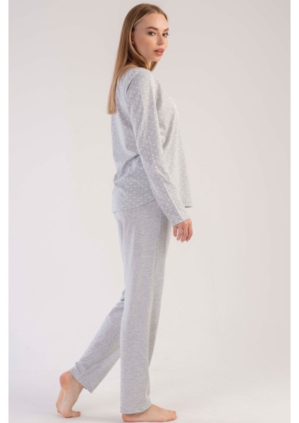 Kadın Gri Uzun Kollu Yuvarlak Yaka Oval Etek Cepli Pamuklu Pijama Takımı Tam Kalıp modelleri