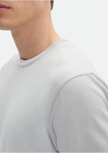 Açık Gri Düz Bisiklet Yaka %100 Pamuk T-Shirt fırsatları