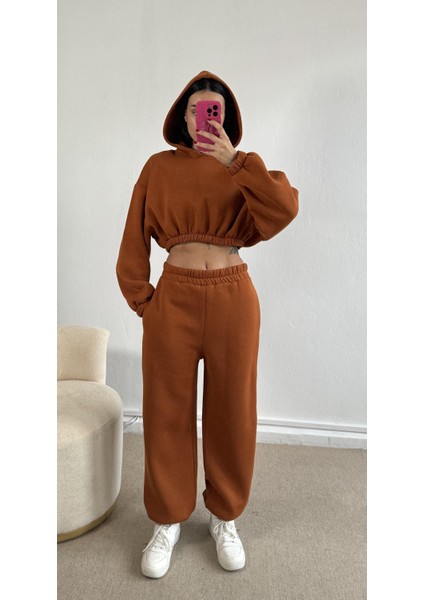 Karamel Kapşonlu Geniş Kesim Şardonlu Crop Sweatshirt 26260 fırsatları