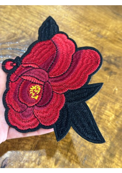 14X14 cm Ütü Ile Yapışan Nakış Işleme Çiçek Aplike Arma