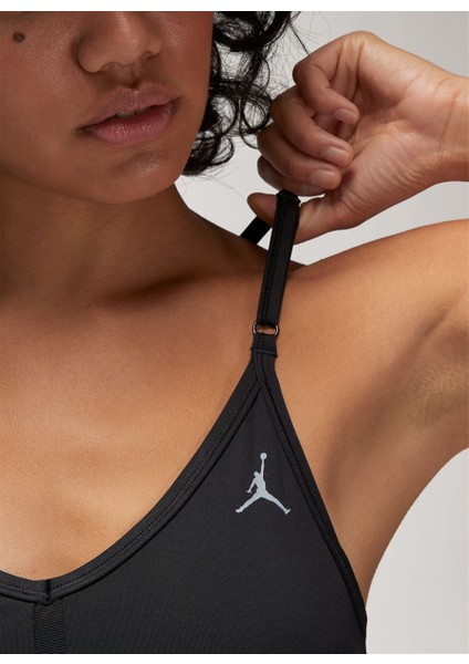 Siyah Kadın Sporcu Sütyeni FB4095-010-W J Spt Logo Bra Beden: L fırsatları