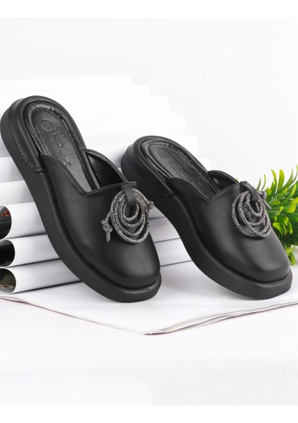 Paris Siyah Cilt Taş Detaylı Terlik