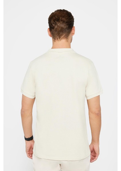 Erkek Slim Fit Dar Kesim Pamuklu Yumuşak Doku Nefes Alan Kumaş Kıvrılmaz Yaka Ekru Polo Yaka Tişört indirimleri