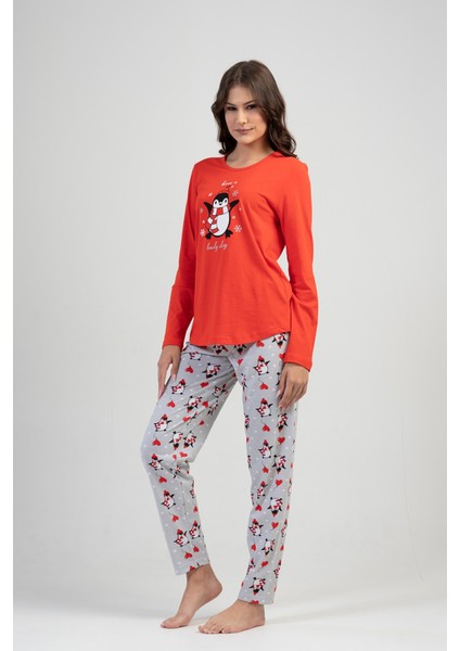 Kadın Kırmızı Gri Uzun Kollu Yuvarlak Yaka Oval Etek Pamuklu Pijama Takımı Tam Kalıp fiyatları