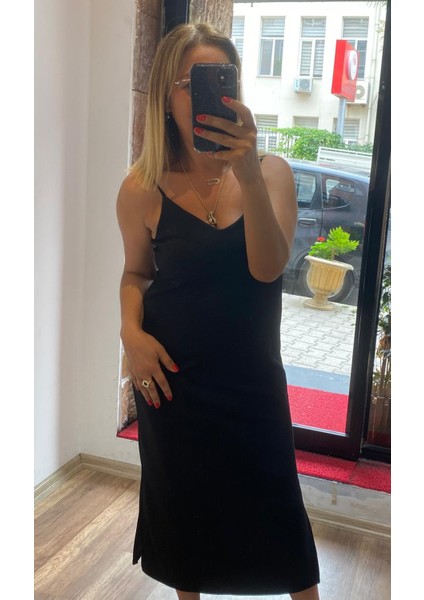 Modal Kumaş Askılı Yan Yırtmaçlı Midi Elbise Siyah