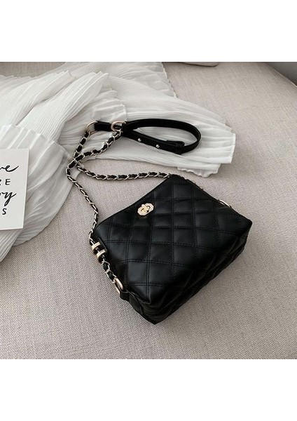 Trendy Bayan Omuz Çantaları Pu Deri Kalın Zincir El Çantası (Yurt Dışından) fiyatları