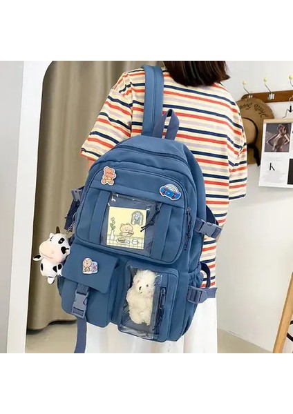 Ortaokul Öğrencisinin Büyük Kapasiteli Seyahat Çantası (Yurt Dışından) modelleri