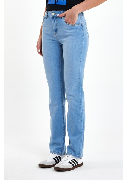 Kadın Gabriel Med Blue Straight Fit Jean Pantolon modelleri
