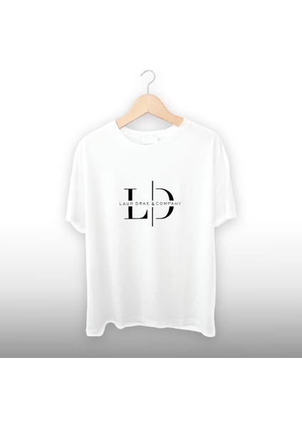 L D Yazısı Detaylı Unisex Tişört
