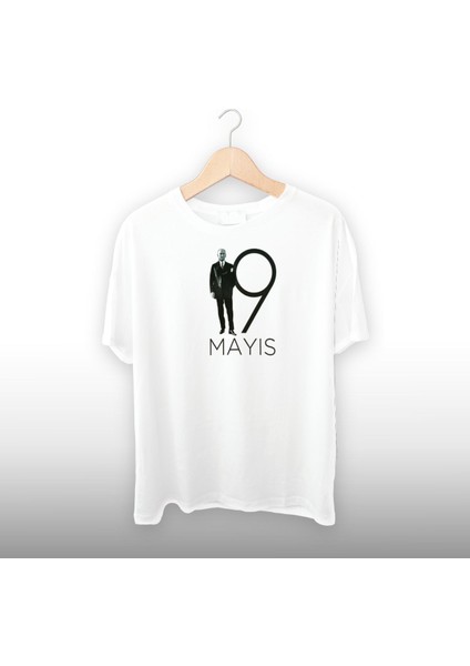 19 Mayıs Detaylı Unisex Tişört
