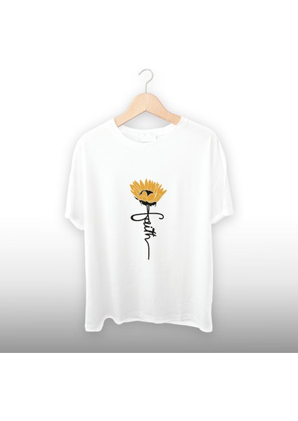 Günebakan Detaylı Unisex Tişört