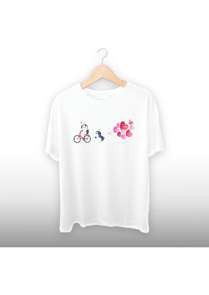 Penguen Kalp Kombin 4 Detaylı Unisex Tişört