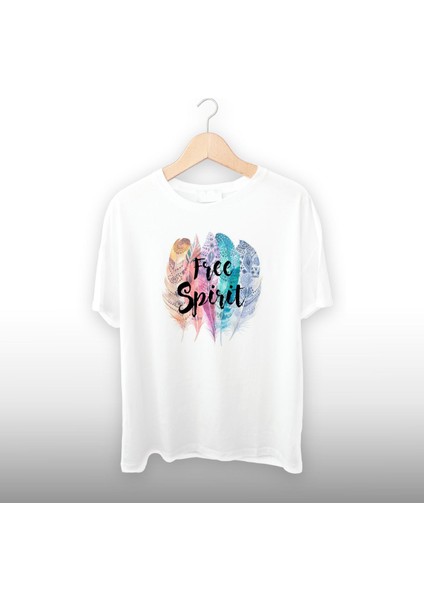 Free Spirit Detaylı Unisex Tişört