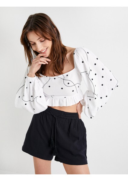 Crop Bluz Balon Kollu Kare Yaka Işlemeli Fırfırlı Gipeli