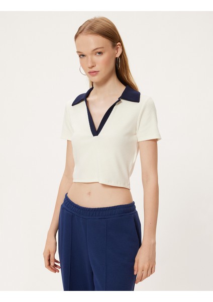 Crop Tişört Polo Yaka Düğmeli Kısa Kollu Biyeli Slim Fit