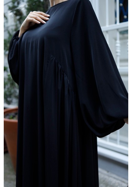 Kadın Tesettür Oversize Salaş Elbise
