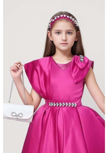 Kız Çocuk Omuzu Fiyonk Broş Detaylı Beli Taş Yonca Işlemeli Fuşya Elbise fırsatları