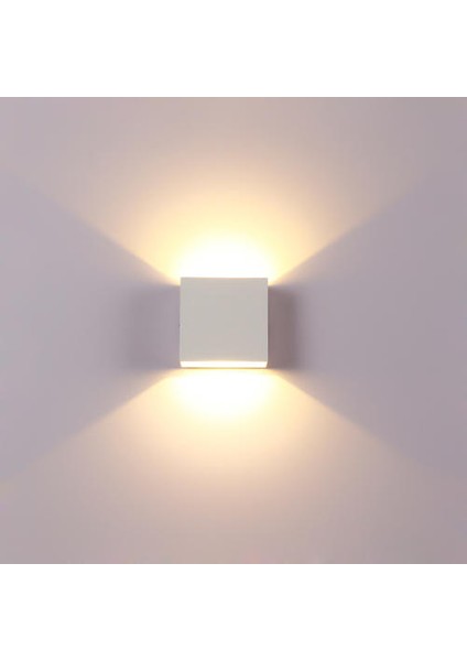 Basit Oturma Odası, Yatak Odası, Başucu, Koridor, Merdiven, Sundurma, Iç Mekan ve Dış Mekan LED Lambalar (Yurt Dışından)