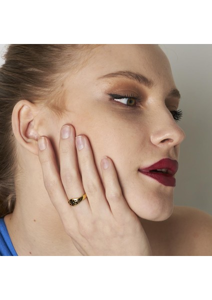 Siyah Desenli Şık Yüzük fırsatları