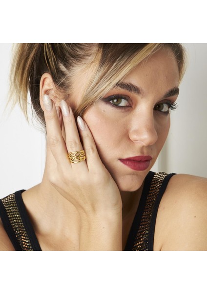 Katmanlı Şık Yüzük fırsatları