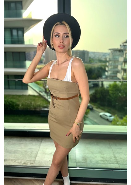 Sırt Fermuarlı Modfer Elbise