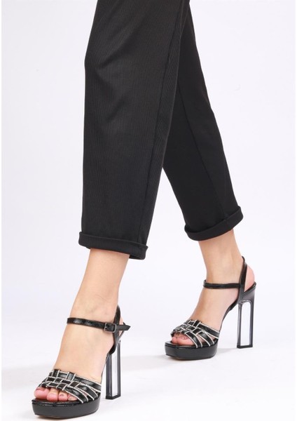Kadın Siyah Şeffaf Topuk Ve Taş Detaylı Platform