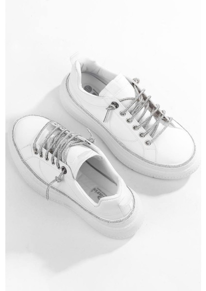 Kadın Beyaz Taşlı ve Şık Tasarım Günlük Sneaker