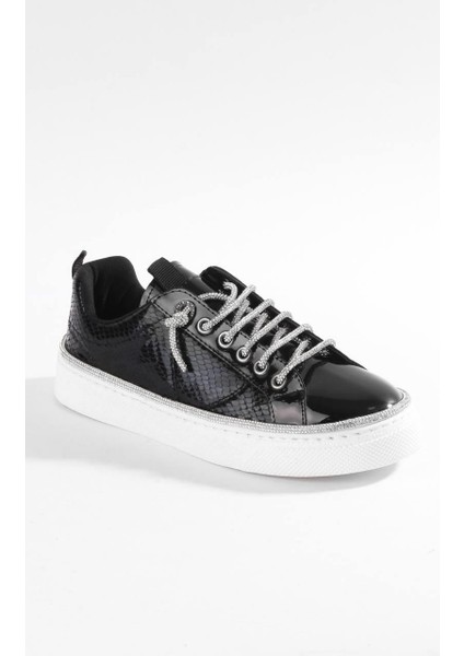Kadın Siyah Yılan Desenli Günlük Sneaker