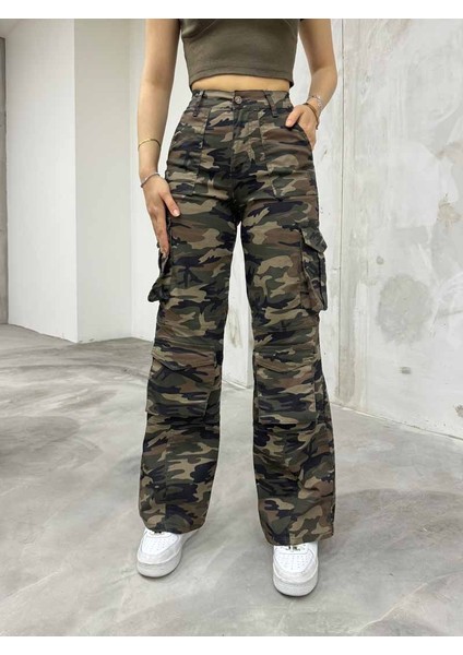 Kamuflaj Desen Yüksek Bel Çok Cepli Straight Fit Kargo Pantolon fiyatları