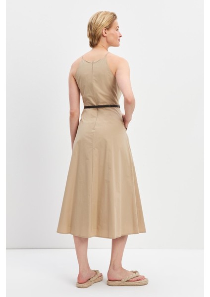 Bej Pamuklu Halter Yaka Kemer Detaylı Elbise modelleri