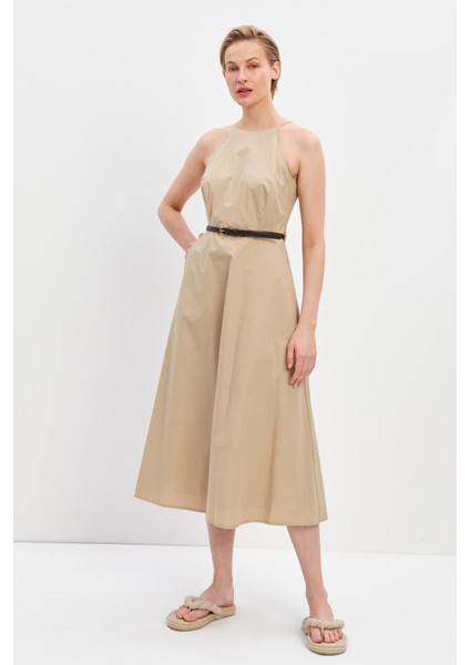 Bej Pamuklu Halter Yaka Kemer Detaylı Elbise fırsatları